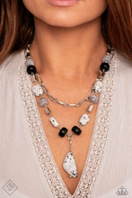 Load image into Gallery viewer, High-End Habitat - Black Necklace set
