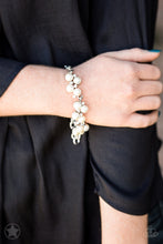 Load image into Gallery viewer, *Paparazzi* I Do wedding Pearl Bracelet
