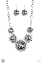 Load image into Gallery viewer, *Paparazzi* ~ Global Glamour Necklace Set

