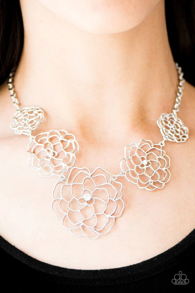 Crowned Carnation white necklace