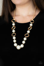 Load image into Gallery viewer, COUNTESS Me In - Gold And Pearl Necklace
