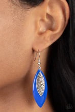2511Venetian Vanity blue earring