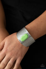 Load image into Gallery viewer, Poshly Pharaoh - Green Bracelet
